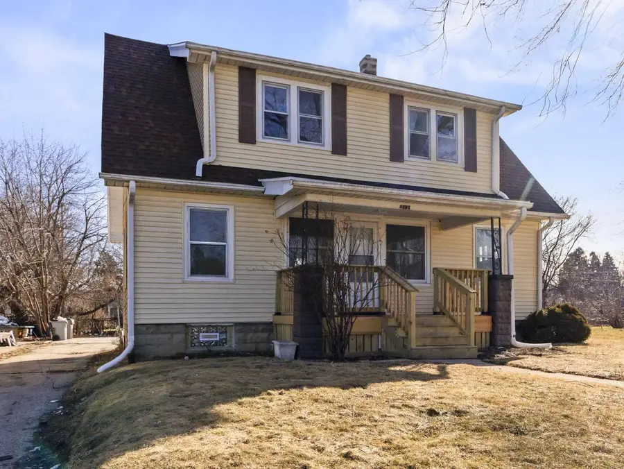 4860 N 20th STREET, Milwaukee, WI 53209 - #3