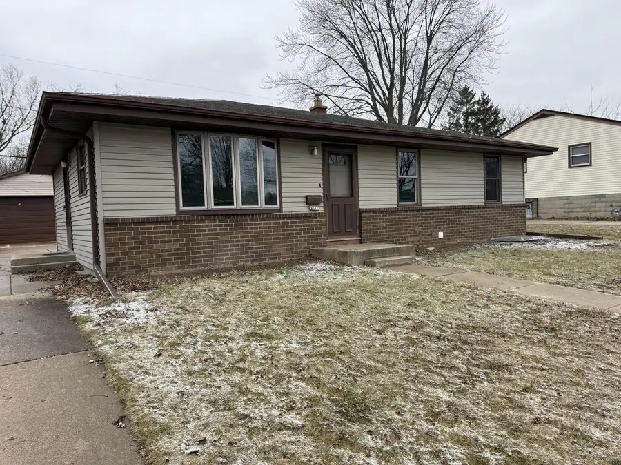 9317 Carol Ann DRIVE, Sturtevant, WI 53177 - #2