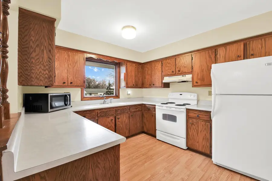 1621 Woodridge ROAD, West Bend, WI 53095 - #2