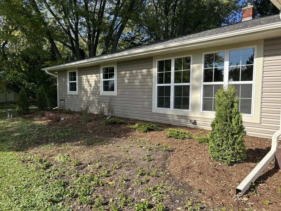 N35W28682 Old North Shore DRIVE, Pewaukee, WI 53072 - #2