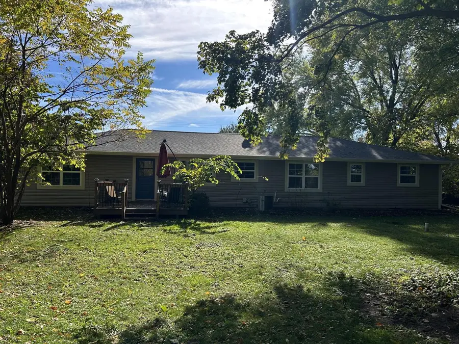 N35W28682 Old North Shore DRIVE, Pewaukee, WI 53072 - #3