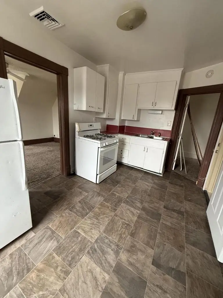 223 N Memorial DRIVE, Racine, WI 53404 - #3