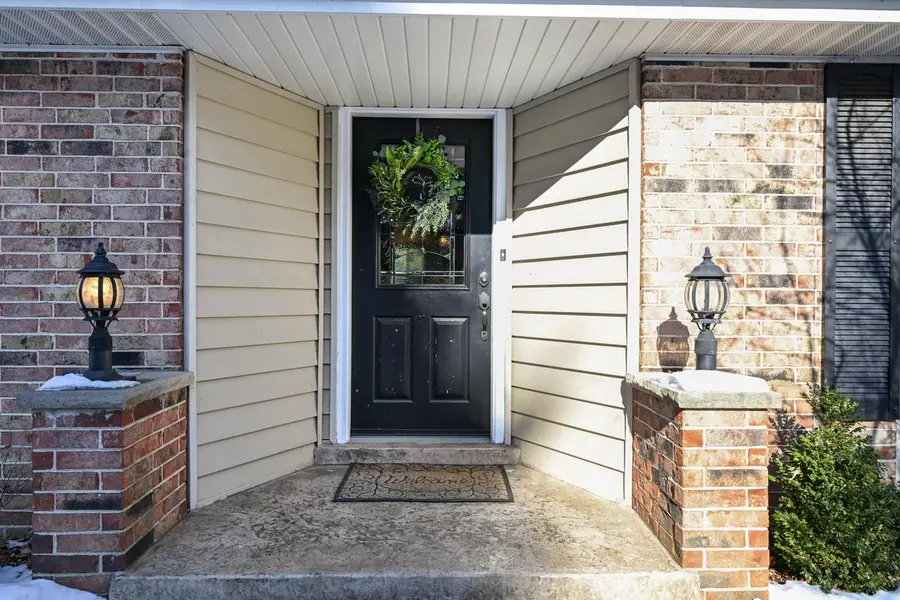 S4W32766 Government Hill ROAD, Delafield, WI 53018 - #2