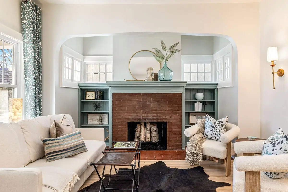 3553 N Maryland AVENUE, Shorewood, WI 53211 - #1