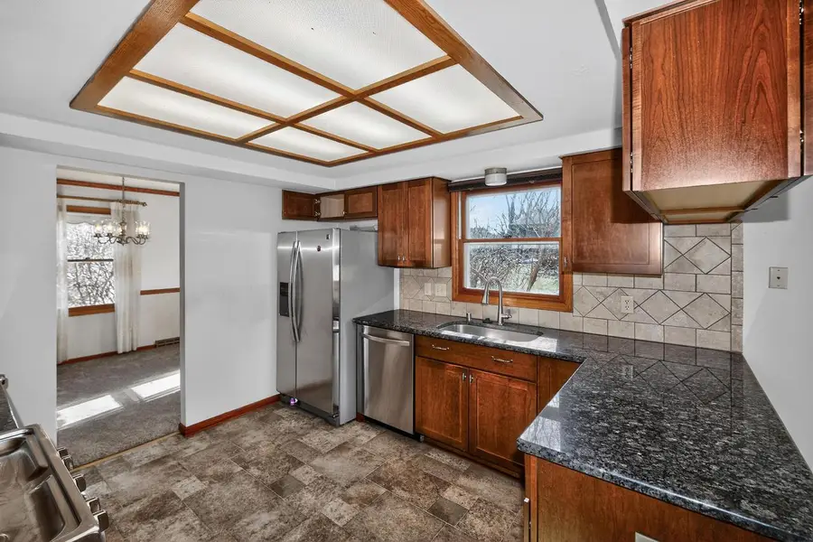 13755 W Crawford DRIVE, New Berlin, WI 53151 - #3