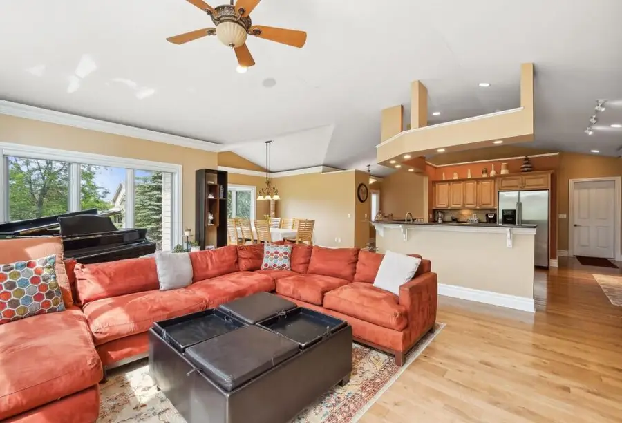 572 Trevino DRIVE, Lake Geneva, WI 53147 - #2