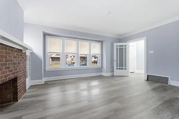 3718 N 18th STREET, Milwaukee, WI 53206