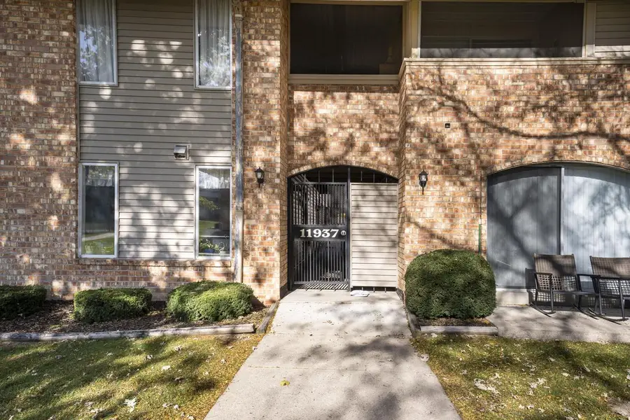 11937 W Appleton AVENUE #14, Milwaukee, WI 53224 - #3