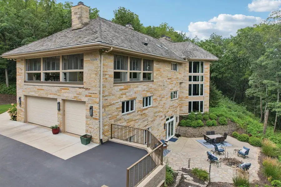 N1W31286 Hickory Hollow COURT, Delafield, WI 53018 - #3