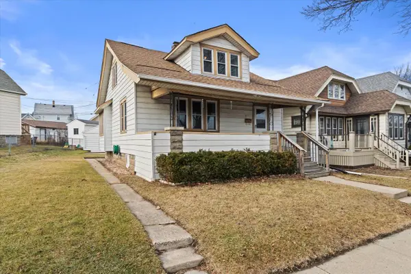 1717 S 56th STREET, West Allis, WI 53214
