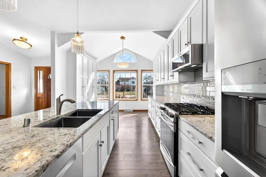 N57W16124 Bette DRIVE, Menomonee Falls, WI 53051 - #2