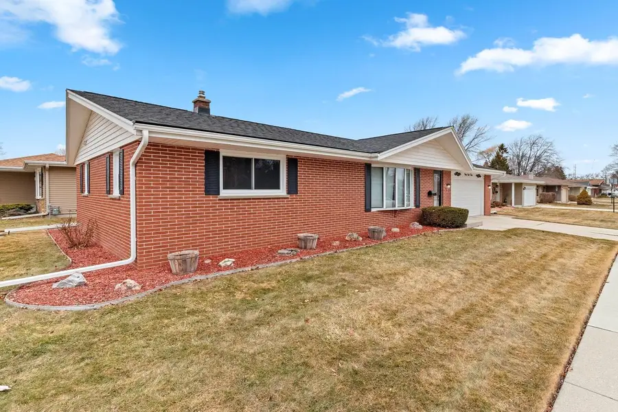 3830 S 14th STREET, Sheboygan, WI 53081 - #3