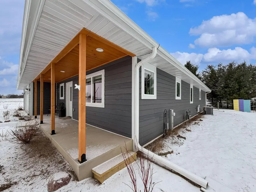 90 Mcdermott COURT, Random Lake, WI 53075 - #2