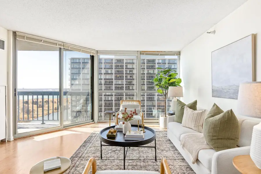 1660 N Prospect AVENUE #1807, Milwaukee, WI 53202 - #2