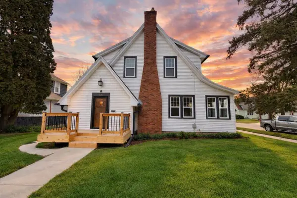 1221 Grace STREET, Janesville, WI 53545