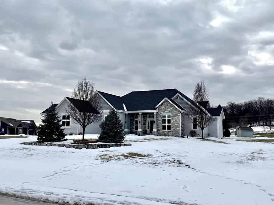 W222S4127 Timm DRIVE, Waukesha, WI 53189 - #2