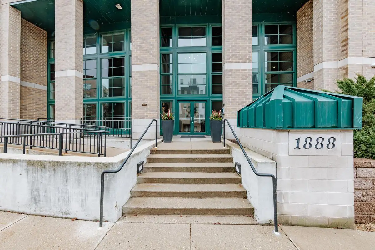 1888 N Water STREET #607, Milwaukee, WI 53202 - #1