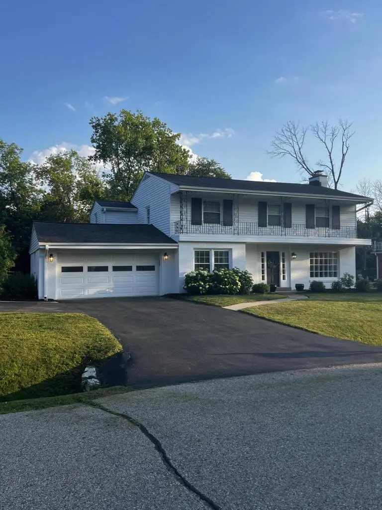 231 E Fox Dale ROAD, Fox Point, WI 53217 - #3