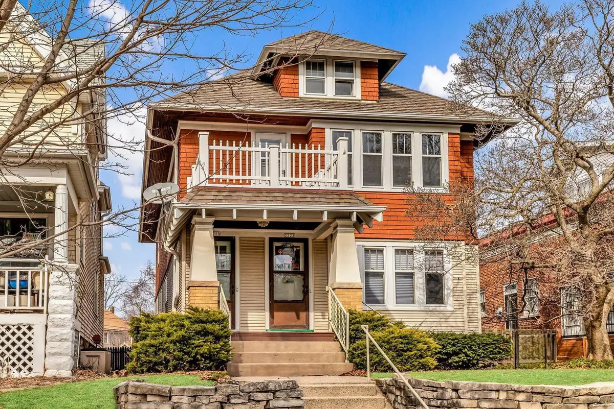 2220 E Bennett AVENUE #2222, Milwaukee, WI 53207 - #1