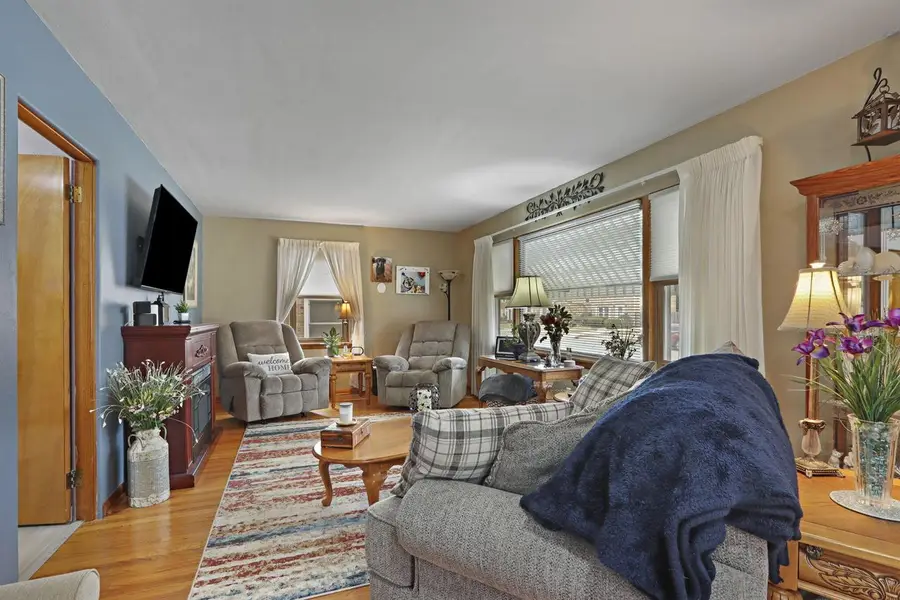 2408 Mitchell STREET, Racine, WI 53403 - #3