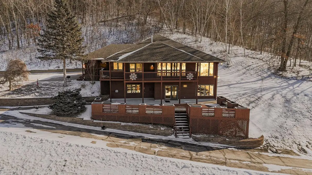 N946 Lauterbach ROAD, La Crosse, WI 54601 - #1