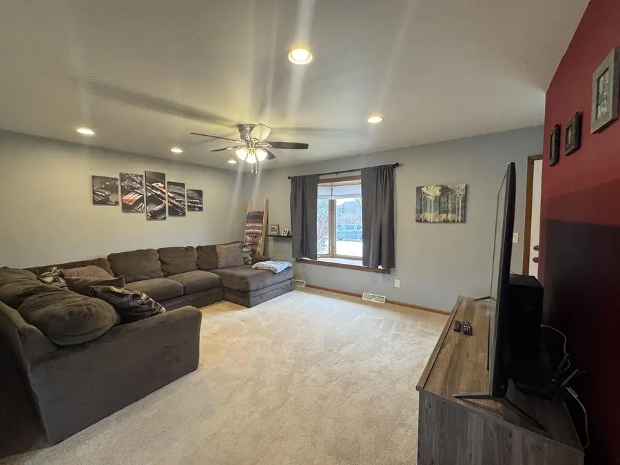 1507 Minor LANE, Waukesha, WI 53189 - #3