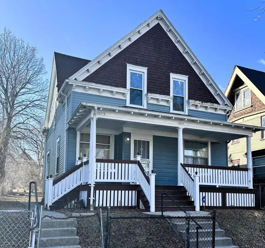 3037 N 1st STREET, Milwaukee, WI 53212 - #2
