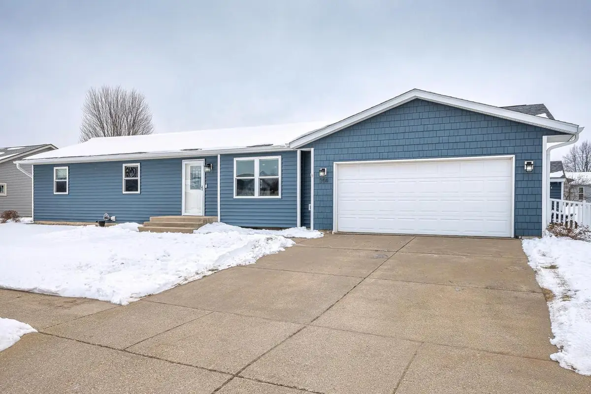 304 Heather PLACE, Holmen, WI 54636 - #1