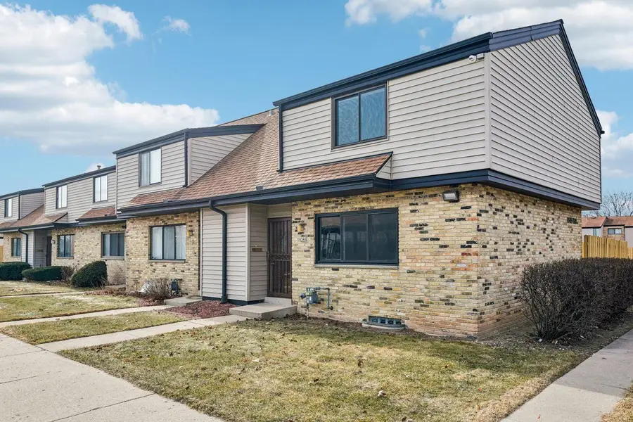 6540 N Bourbon STREET, Milwaukee, WI 53224 - #3