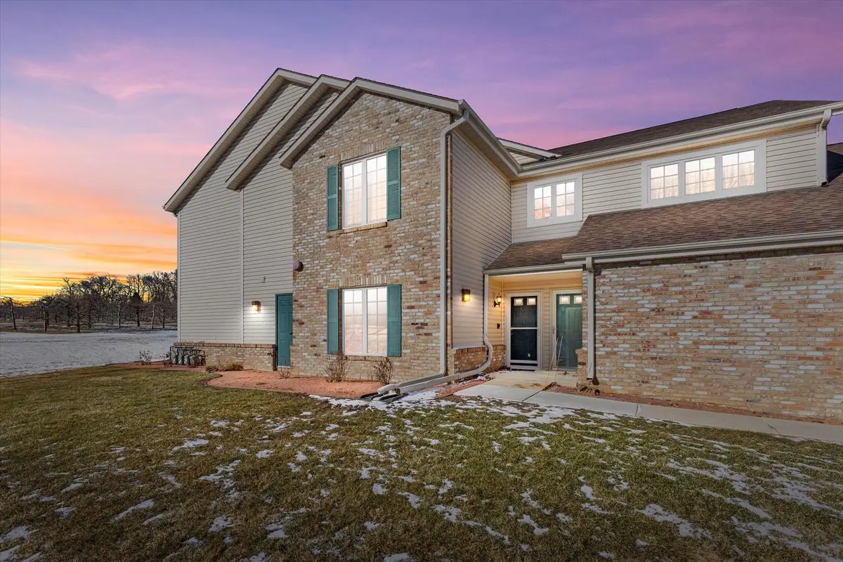 4561 S 124th STREET, New Berlin, WI 53151 - #1