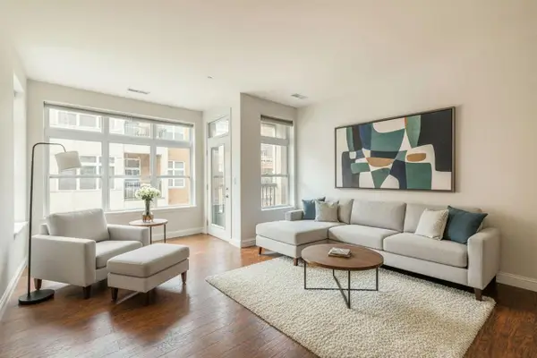 1925 N Water STREET #301, Milwaukee, WI 53202