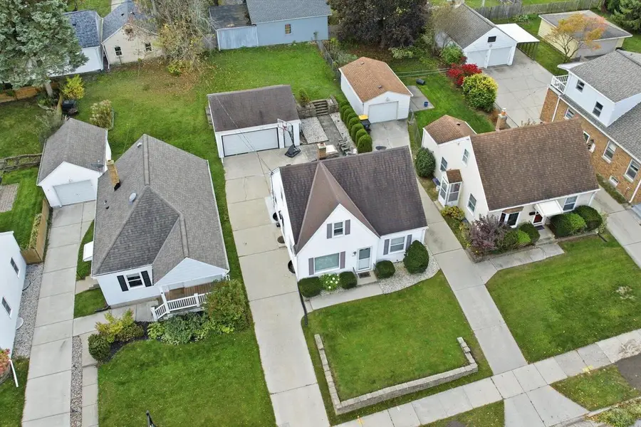 7637 Eagle STREET, Wauwatosa, WI 53213 - #2