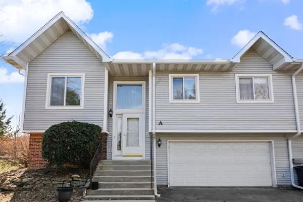 1825 Woodburn ROAD #A, Waukesha, WI 53188