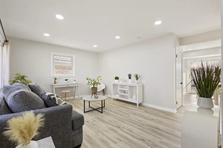 3669 S 79th STREET, Milwaukee, WI 53220 - #2