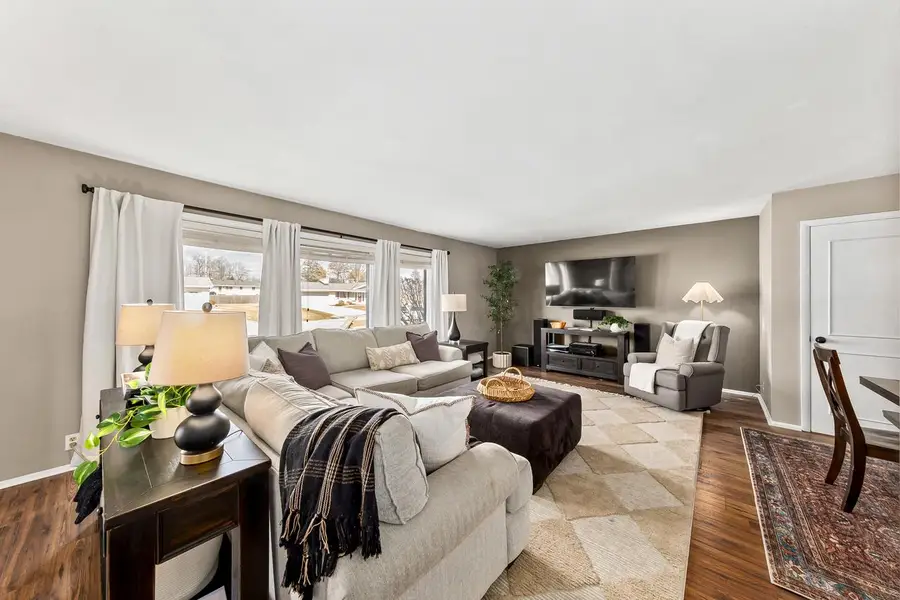 13715 W Park AVENUE, New Berlin, WI 53151 - #2