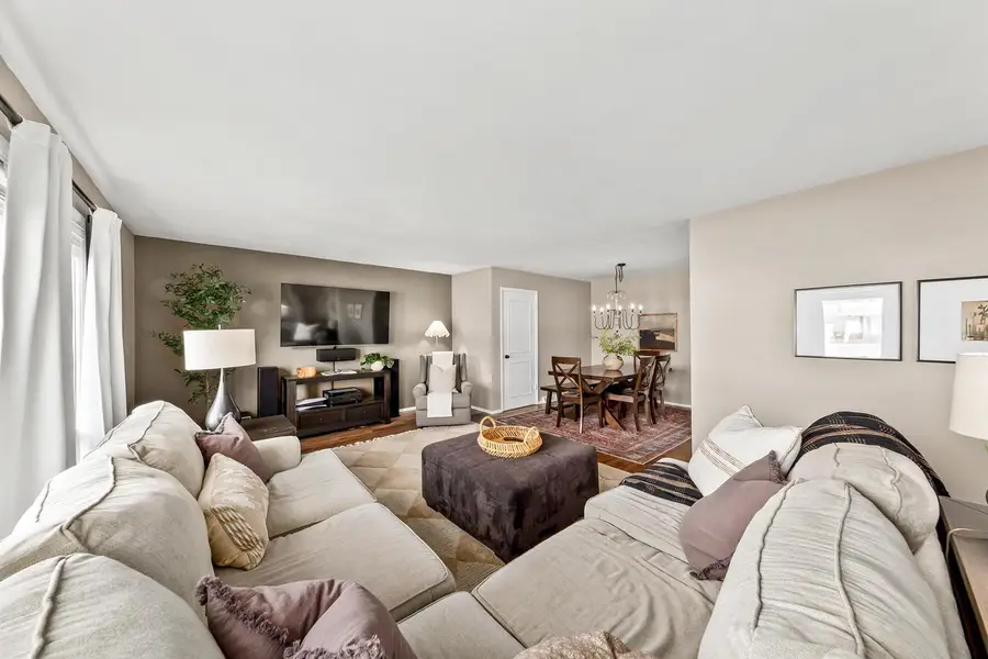 13715 W Park AVENUE, New Berlin, WI 53151 - #3