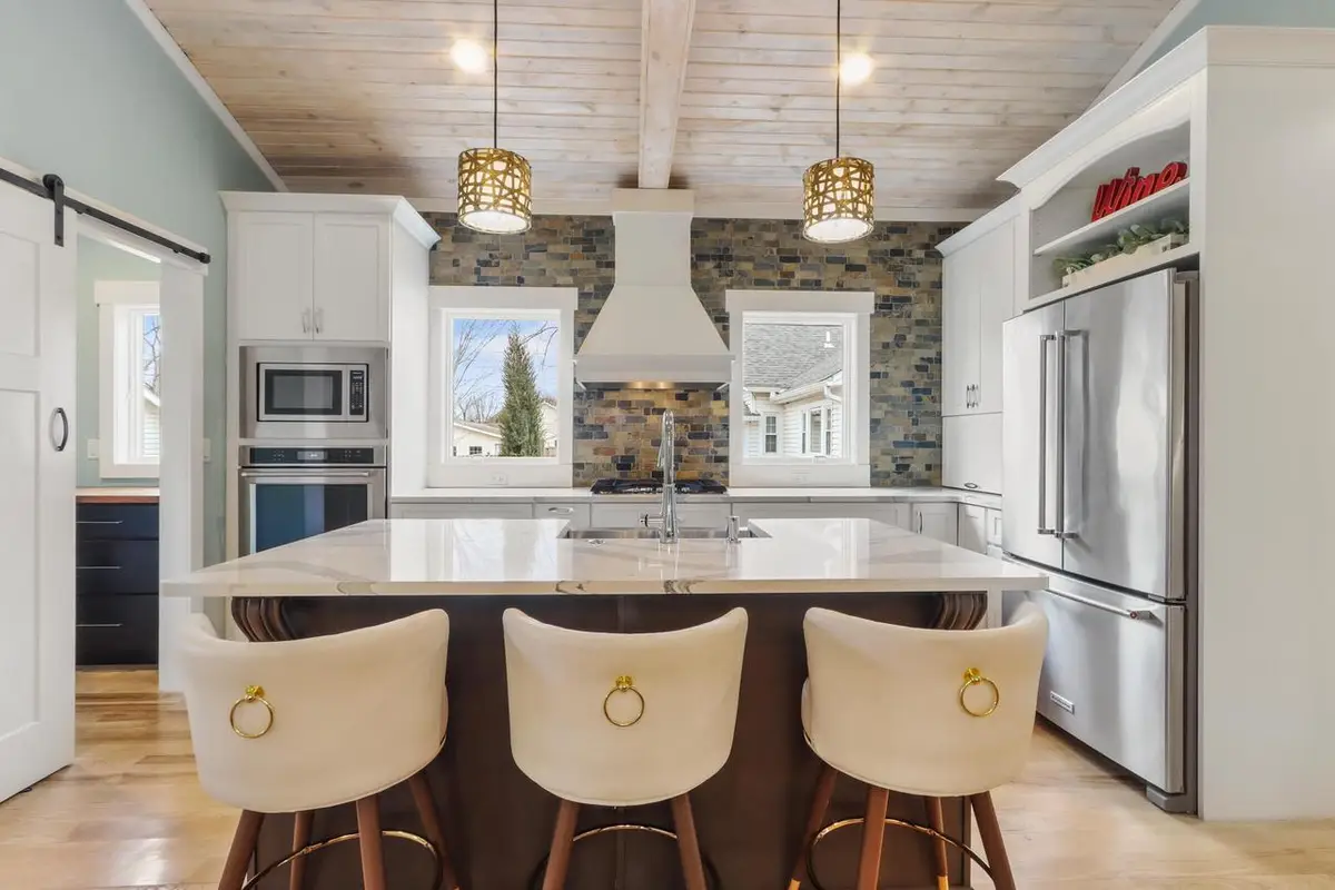 529 Warren STREET, Lake Geneva, WI 53147 - #1