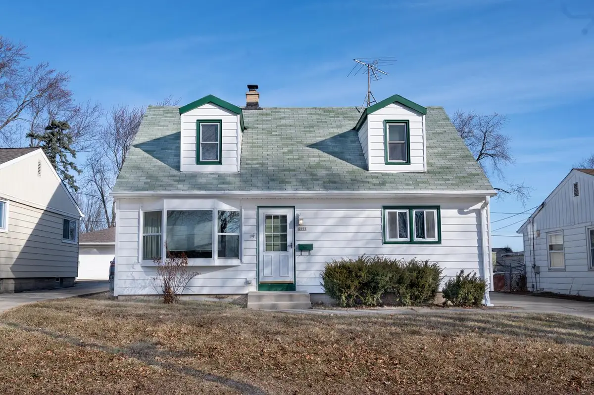 6604 W Montana STREET, Milwaukee, WI 53219 - #1