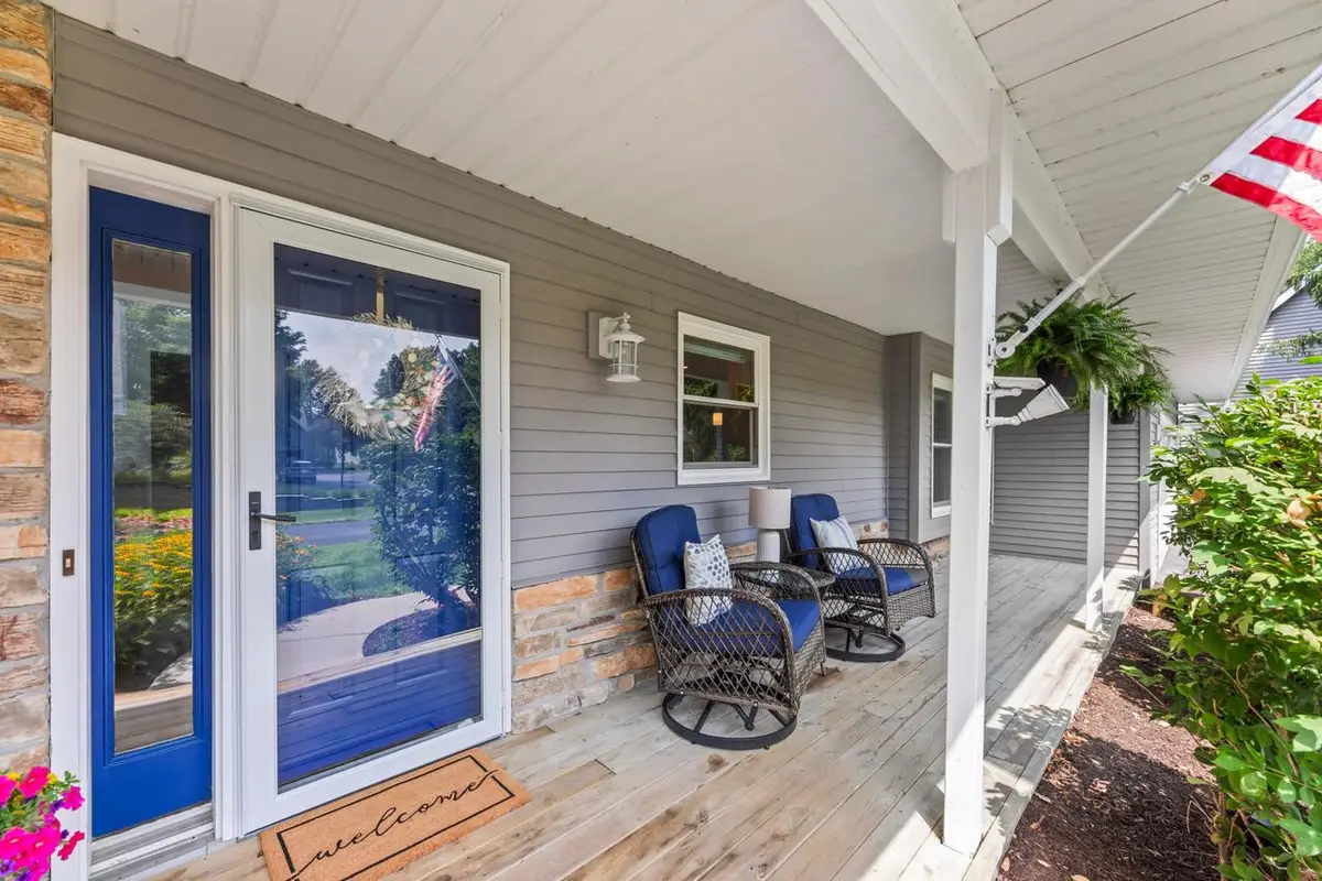 1722 Journeys DRIVE, Hartland, WI 53029 - #1