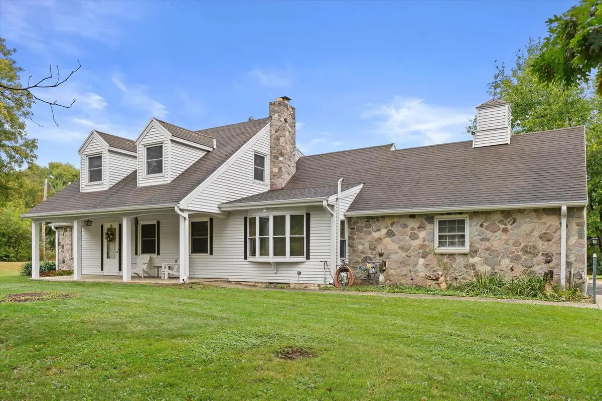 9370 S 46th STREET, Franklin, WI 53132 - #1