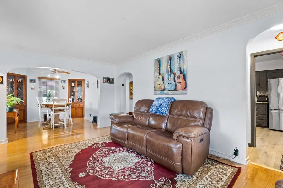 5422 S 43rd STREET, Greenfield, WI 53220 - #3