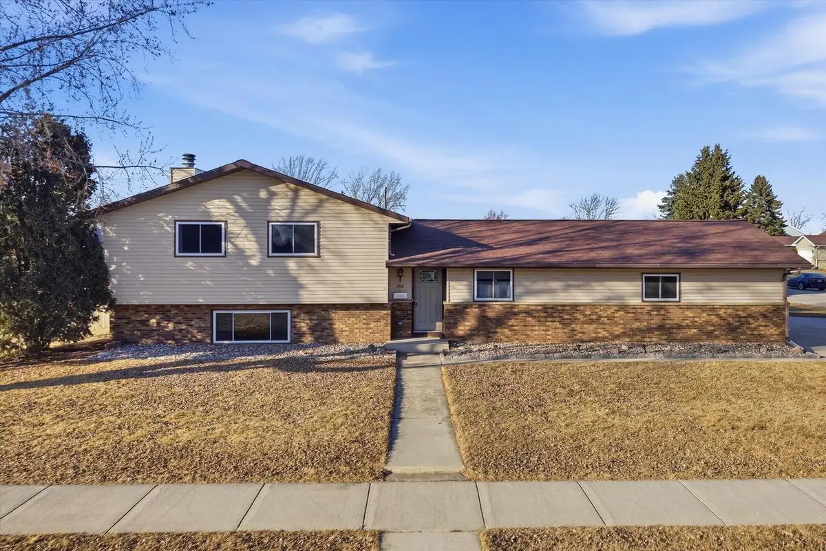 200 Main STREET, Belgium, WI 53004 - #1