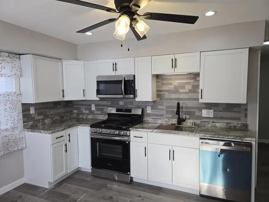 4833 N 20th STREET, Milwaukee, WI 53209 - #3