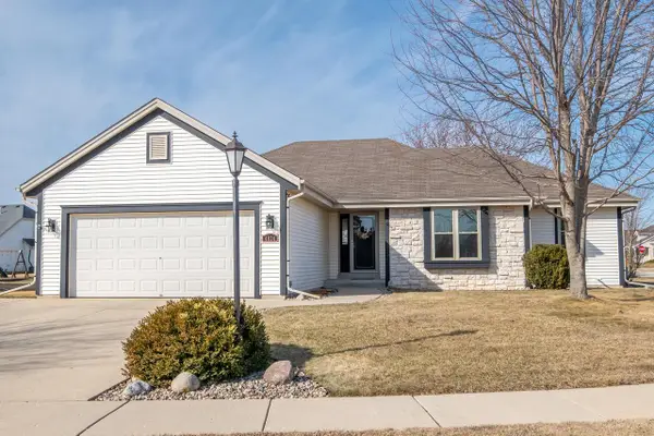 4024 Stillwater CIRCLE, Waukesha, WI 53189