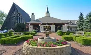 269 Fontana BOULEVARD #2668, Fontana, WI 53125