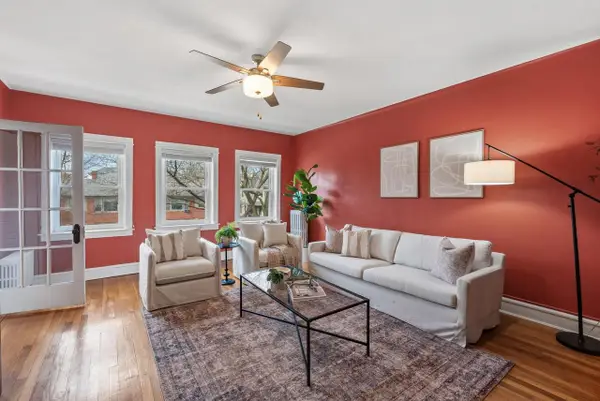 2572 N Prospect AVENUE #D, Milwaukee, WI 53211