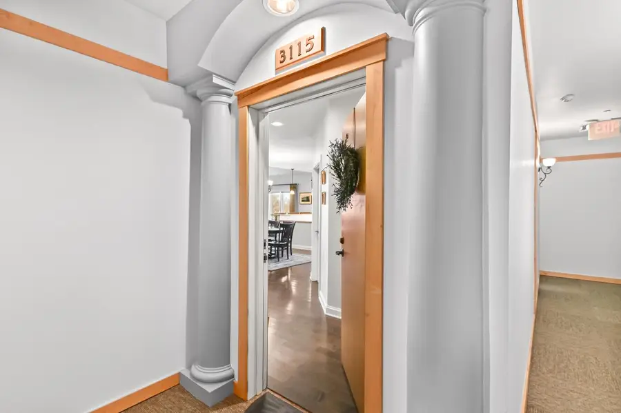 N51W34861 Wisconsin AVENUE #3115, Okauchee, WI 53069 - #3