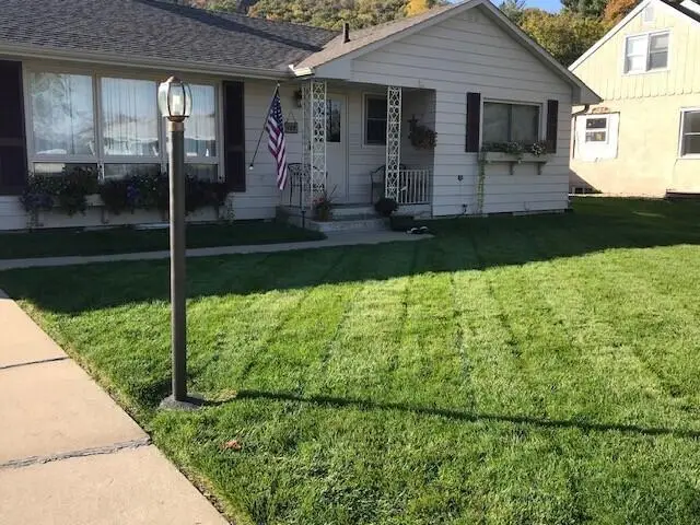 109 Hill STREET N, La Crescent, MN 55947 - #3