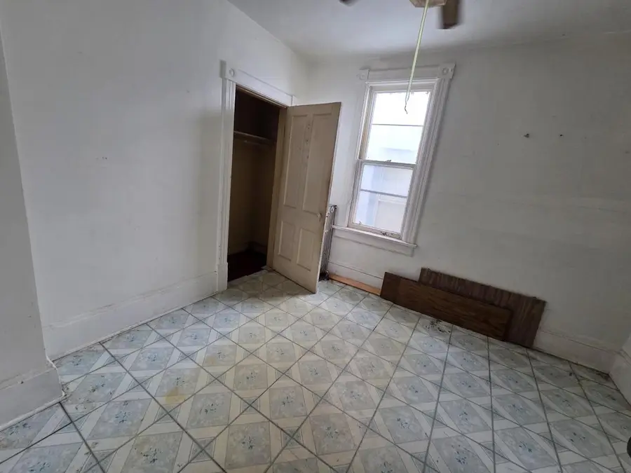 3168 N Pierce STREET, Milwaukee, WI 53212 - #3