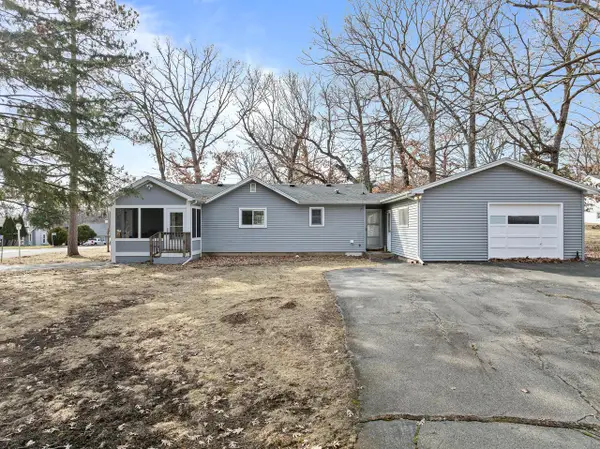 W3724 Washington DRIVE, Lake Geneva, WI 53147